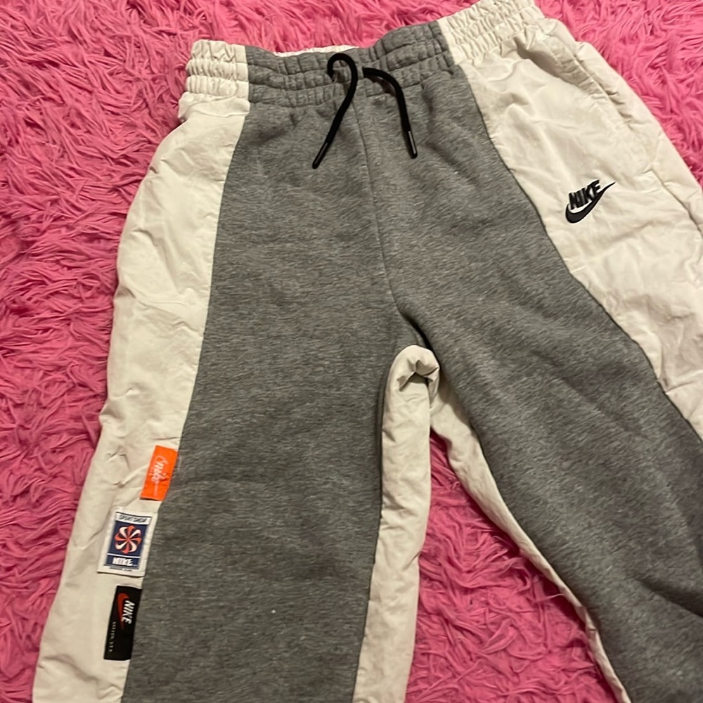 Lightly used Nike Sweatpant Joggers XS